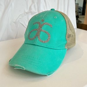 Arbonne distressed baseball hat-like New